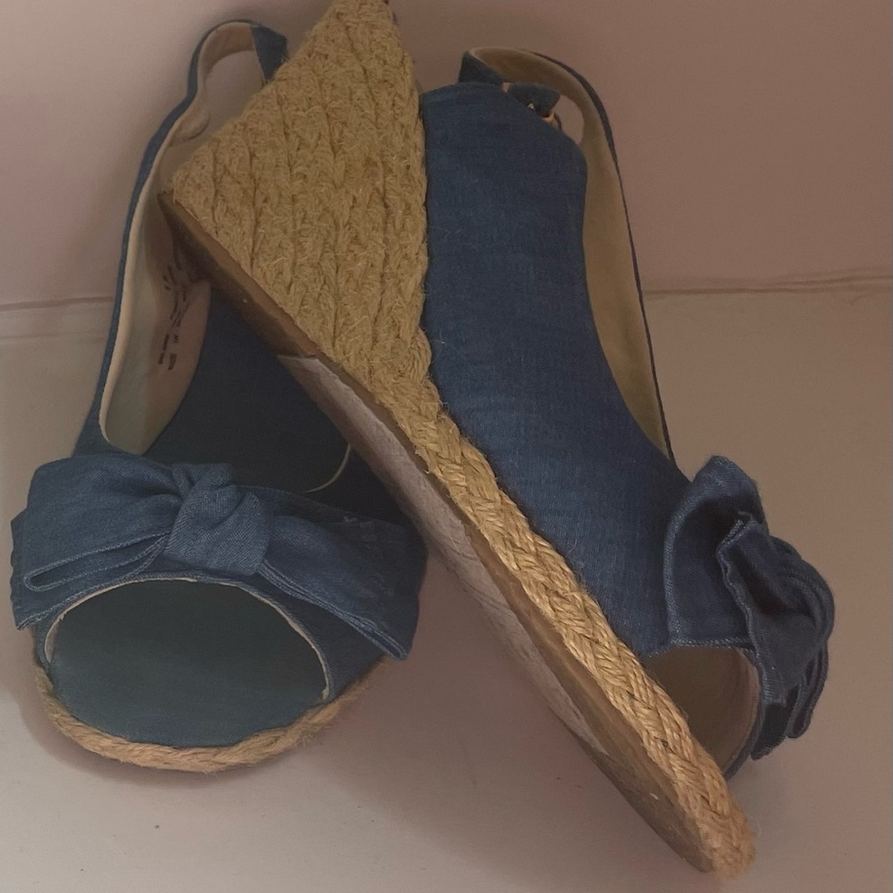 Womens Fitzwell denim wedge sandal sz 9